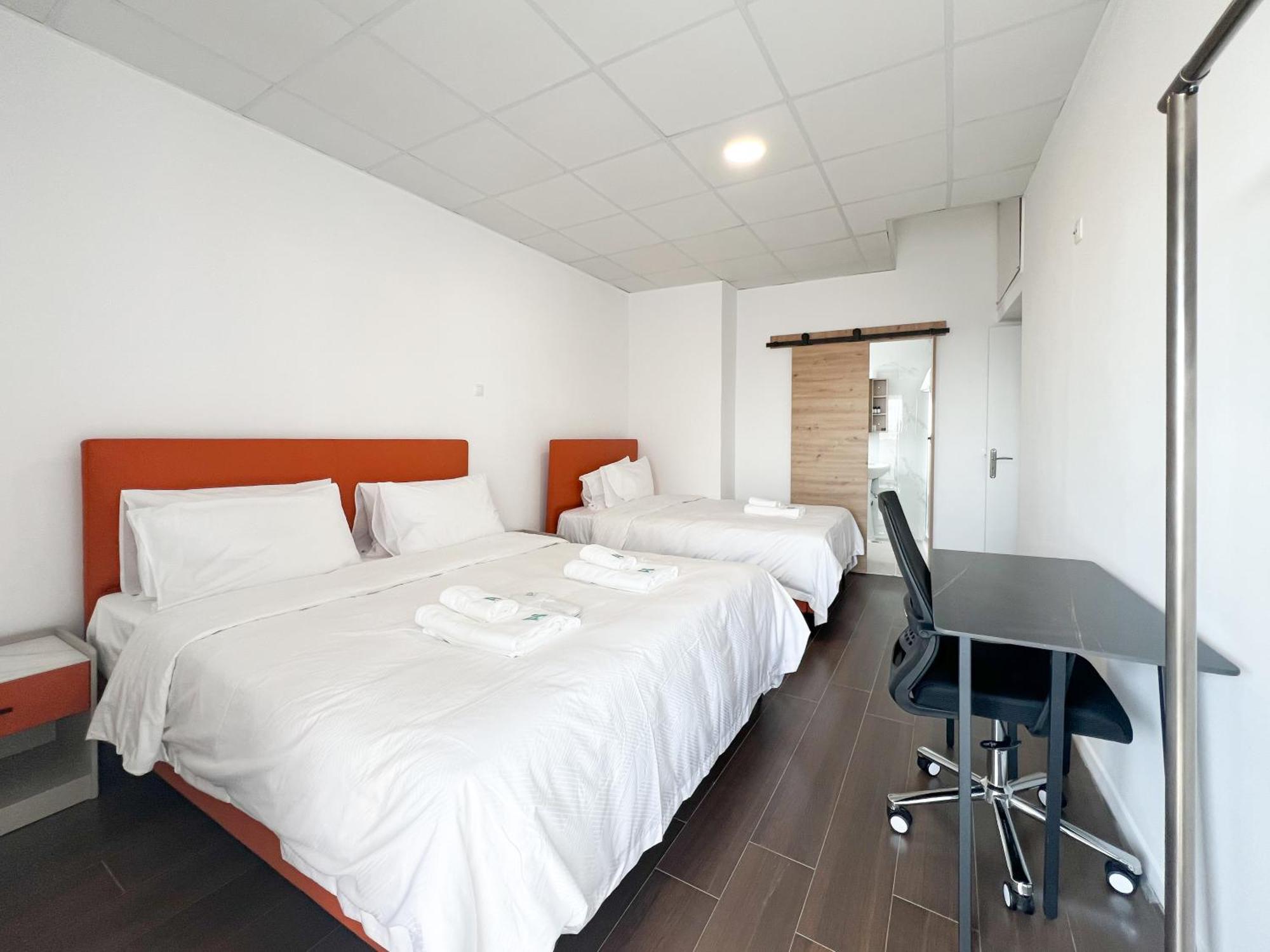 Anhome K11 Serviced Apartments Aten Exteriör bild