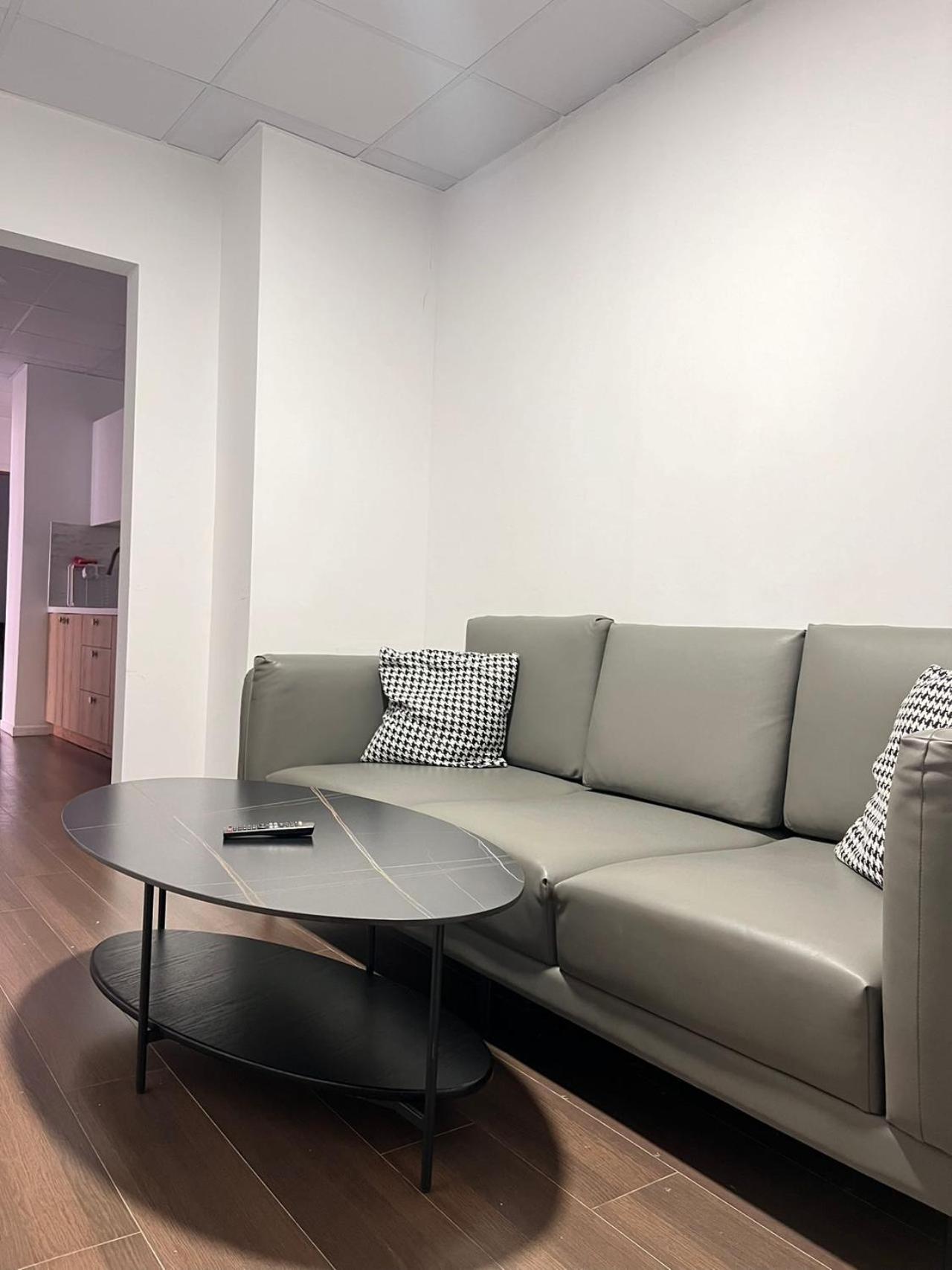 Anhome K11 Serviced Apartments Aten Exteriör bild